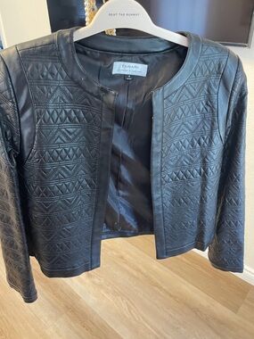 Tahari Black Quilted Faux Leather Collarless Jacket